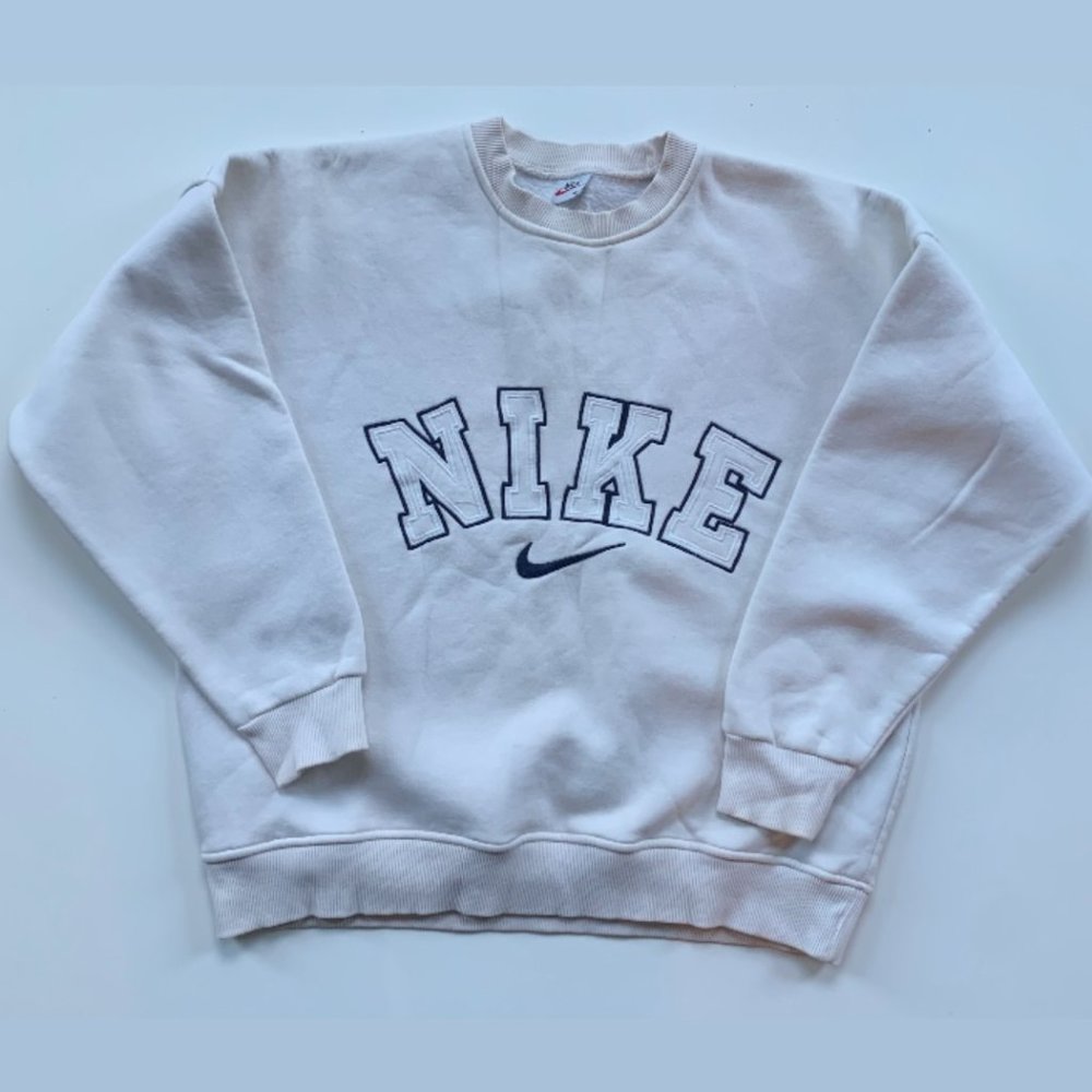 NIKE Cream/Navy Embroidered Crewneck Sweatshirt